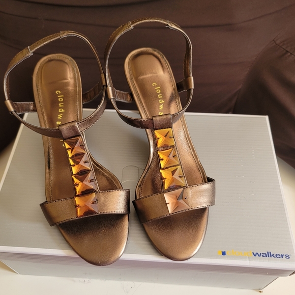 EUC Cloudwalkers Open Toe Slingback Heels Size 8W - Picture 1 of 11